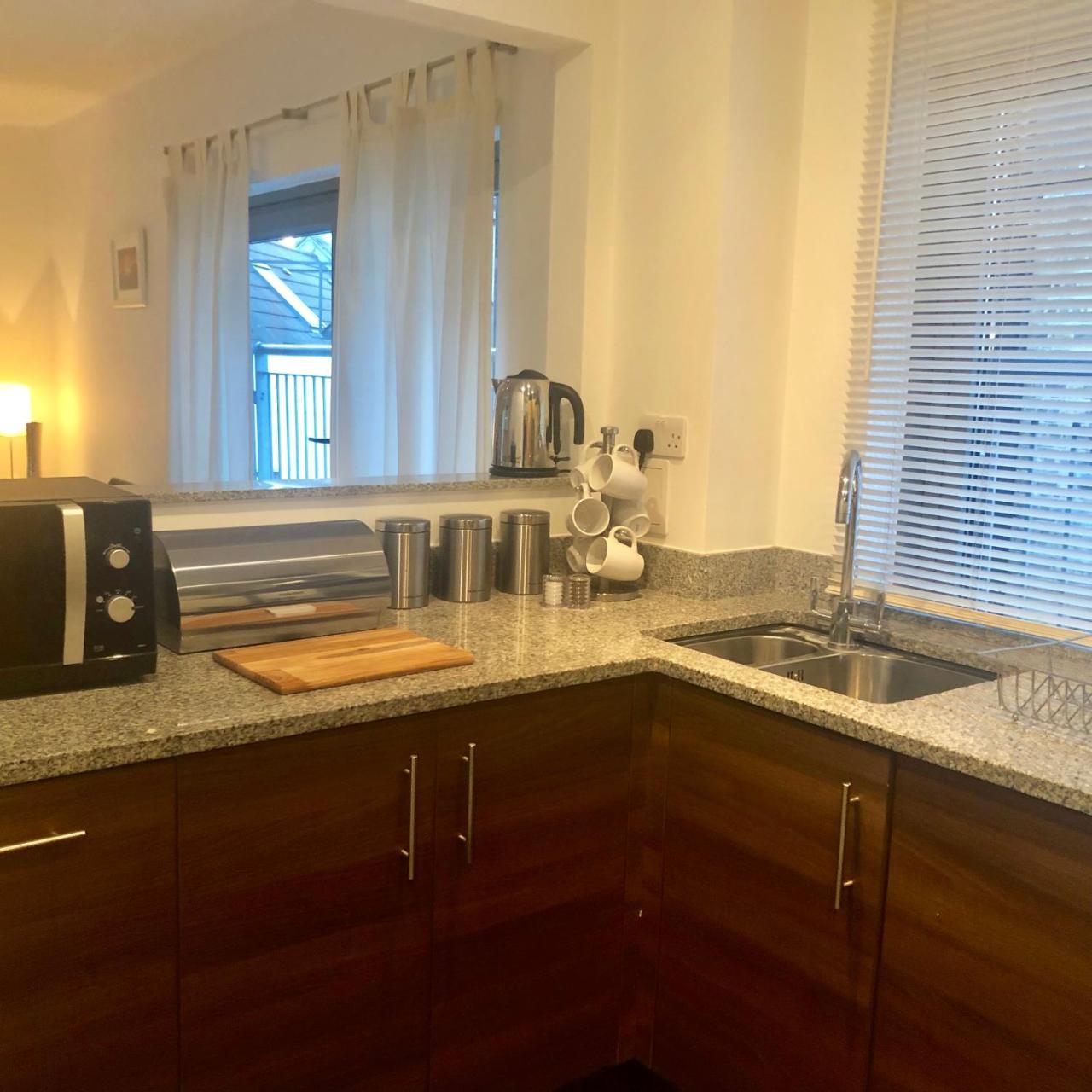 2 Bed Executive Apartment Next To Liverpool Street Free Wifi By City Stay Aparts Londra Esterno foto
