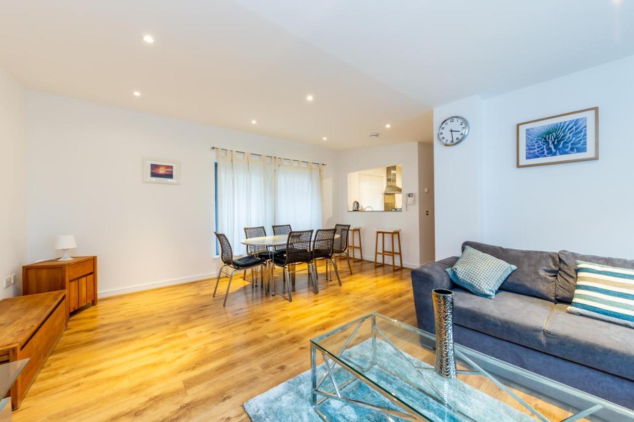 2 Bed Executive Apartment Next To Liverpool Street Free Wifi By City Stay Aparts Londra Esterno foto